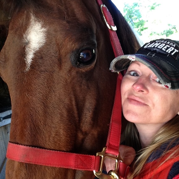 Meet your Posher, Kelli-beth - Picture 5 of 9